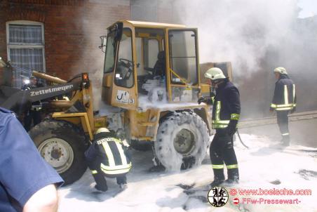 Einsatzfotos FFw Parchim - Brand Radlader