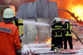 Einsatzfoto Brand Kohlenanzünderwerk 2012