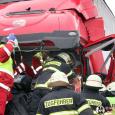 Einsatzfoto Lkw-Unfall auf A 24 - Februar 2013