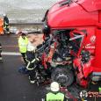 Einsatzfoto Lkw-Unfall auf A 24 - Februar 2013